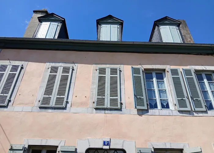 Charmant Appartement Au Centre De Bagneres-De-Bigorre
